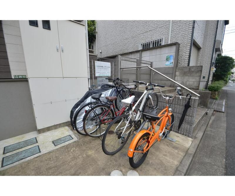 アーバニティ　上野毛の駐車場