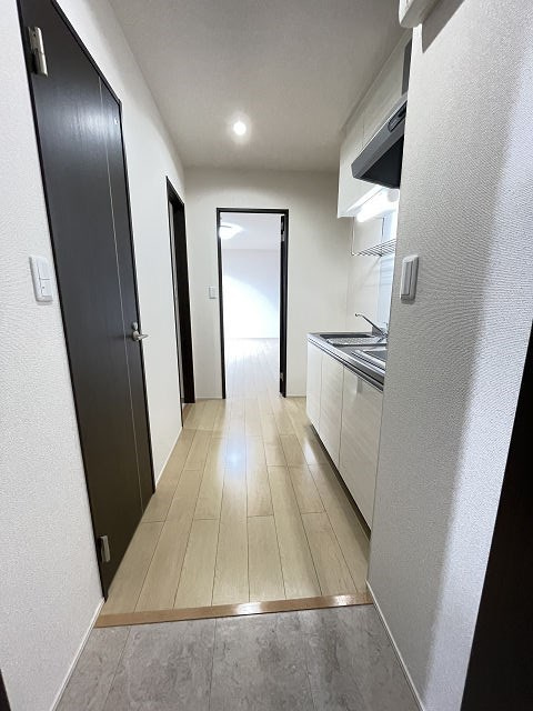 フジパレス園田Ⅵ番館の玄関
