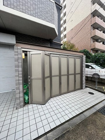 オズレジデンス尼崎の外観