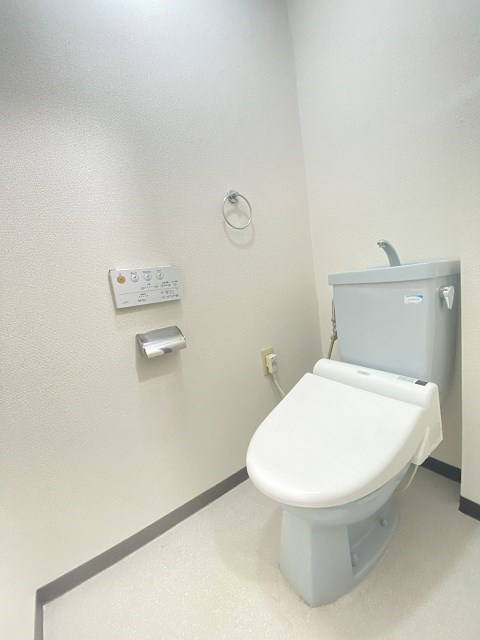 M-PEAKS塚口南のトイレ|清潔感のあるトイレです