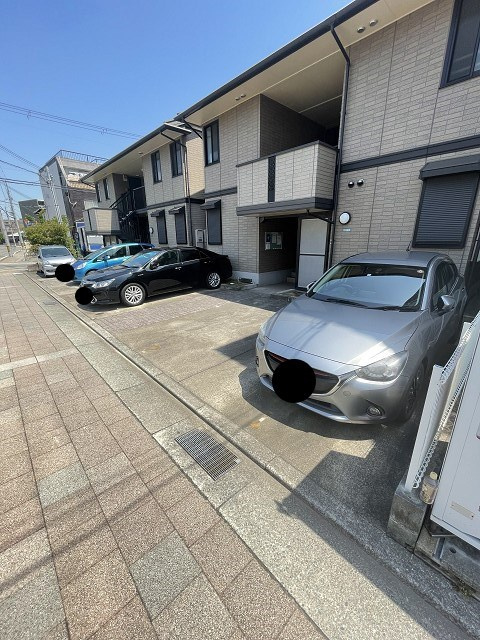 Liberty北口　B棟の駐車場