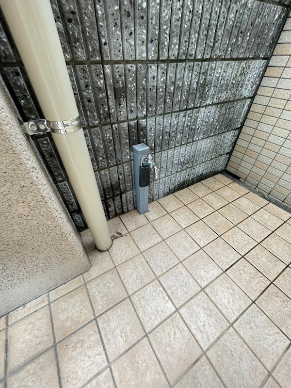フローラ西宮北口の外観