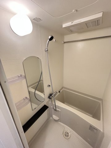 ファステート難波WESTパークの浴室