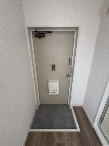 サンロイヤル御園の玄関