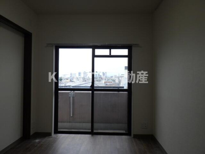 【寝室】 | カスタニーハウス上池台 | 落ち着いて過ごせるお部屋なので、寝室にいかがでしょうか