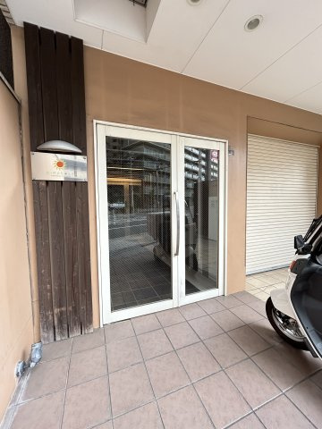 ジラソーレ本町通のエントランス