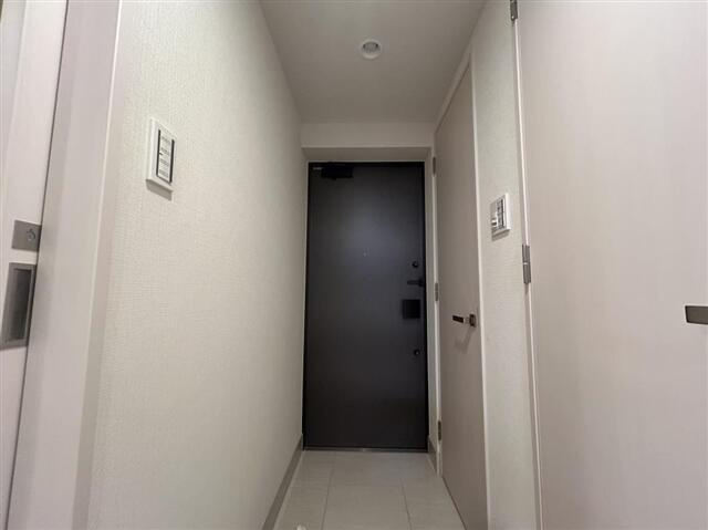 オープンレジデンシア三軒茶屋の玄関