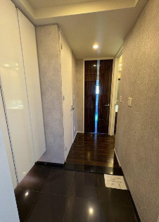 CONOE本町通の玄関