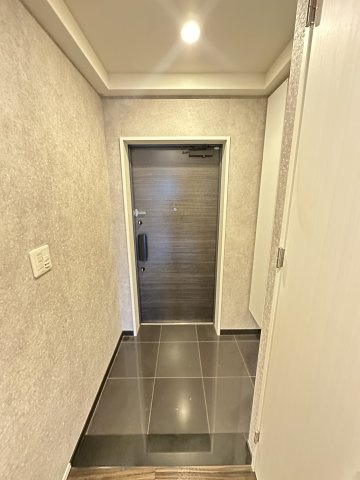 CONOE本町通の玄関