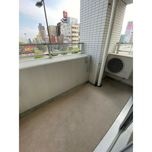 CITYSPIRE幸町のバルコニー