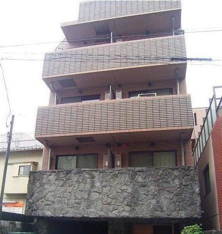 トーシンフェニックス中野新橋パインアイルの外観