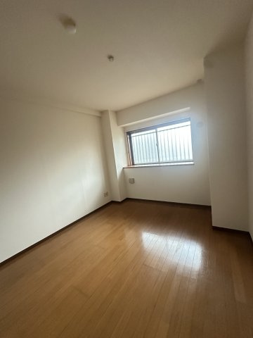 アム フルッスの寝室
