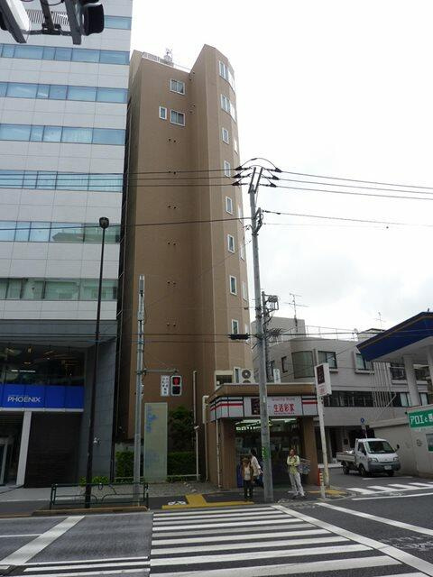 ドミール原宿の外観