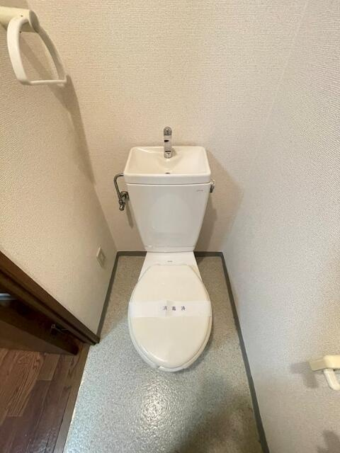 ドミール原宿のトイレ