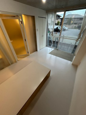 キャトルセゾンの居間・リビング