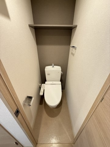 プレサンス谷町七丁目の収納