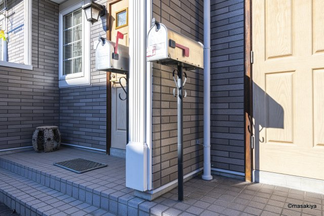 ピュアハウス南堀の玄関|ポスト