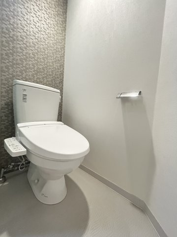 S-RESIDENCE神戸磯上通のトイレ