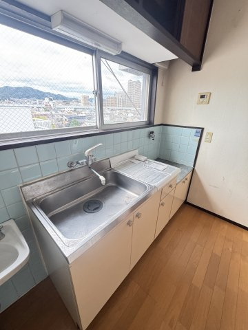 二葉マンションのキッチン