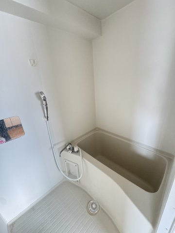 二葉マンションの浴室