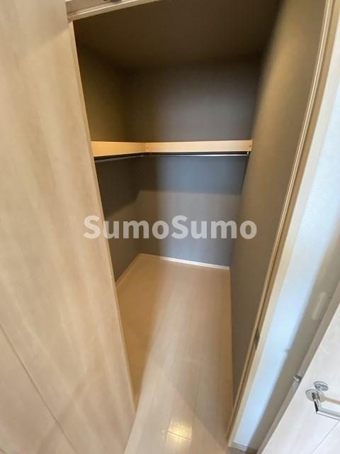 甲子園六石町ハイツの収納