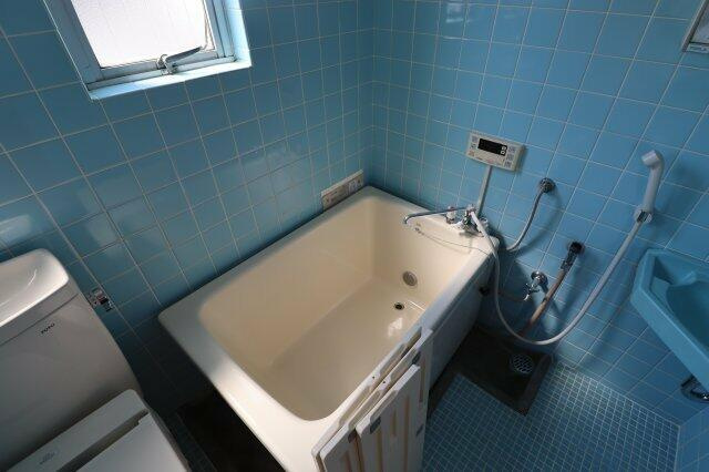 土屋マンションの浴室