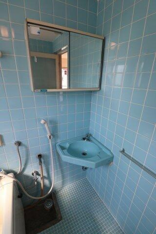 土屋マンションの洗面所