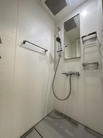 エンクレスト天神LIFEの洋室