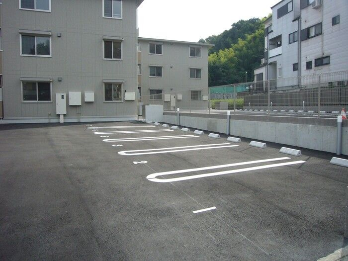 レジェーロの駐車場