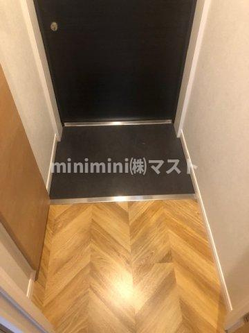 GRAND STEADY 天王寺町の玄関