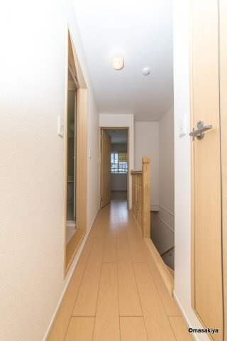 エコルポアイSの玄関