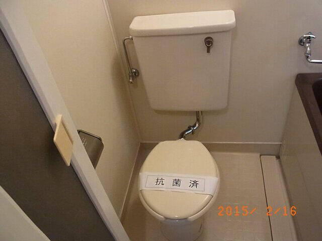 サンハウスのトイレ