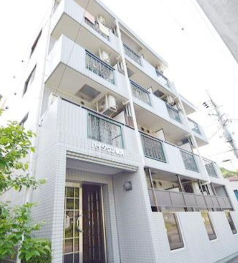 横浜市旭区白根２丁目の賃貸マンションの外観