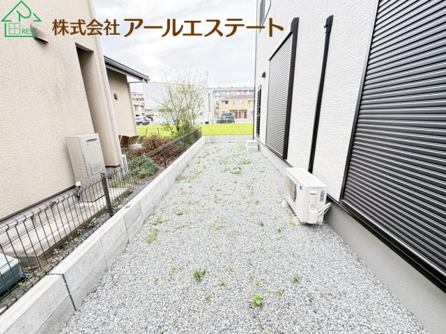 姫路市飾磨区今在家3丁目　　山陽電鉄網干線「西飾磨駅」徒歩7分の庭
