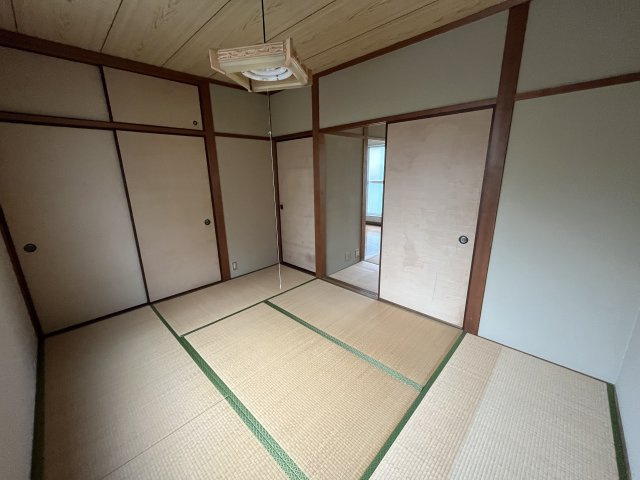コーポ大磯の和室