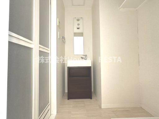 カシータ神戸元町JPの独立洗面台