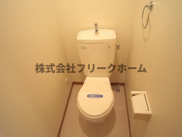 小金井市東町３丁目の賃貸マンションのトイレ