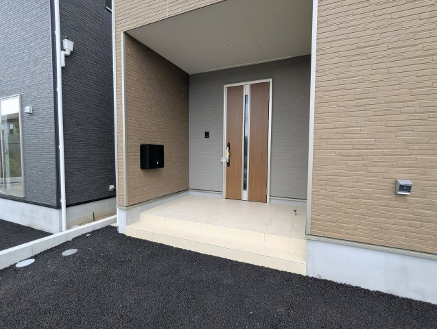 瀬戸市品野町第7　全4棟の玄関