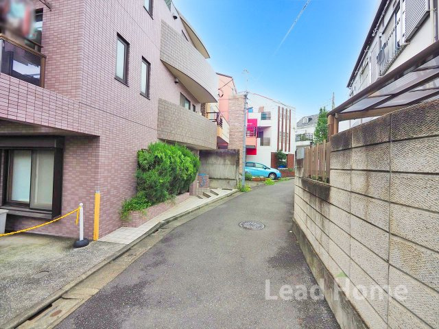 【前面道路含む現地写真】 | 目黒区上目黒4丁目