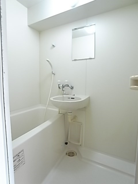 尼崎市水堂町３丁目の賃貸マンションの浴室