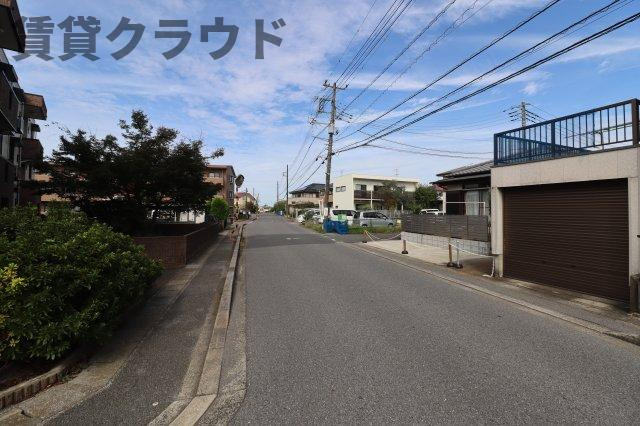 メープルスクウェアの周辺