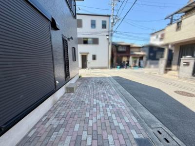【駐車場】 | 松屋町１丁　中古一戸建 | 家探しはどうやってするの？から資金のことや住宅ローン、税金や制度のことまで住宅の難しいことをわかりやすく説明いたします♪ 