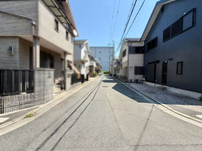 【前面道路含む現地写真】 | 松屋町１丁　中古一戸建 | お客様にとって最良のマイホームが見つかりますよう、イエストアが全力でお手伝いさせていただきます！いつでもお気軽にお問い合わせ下さい♪