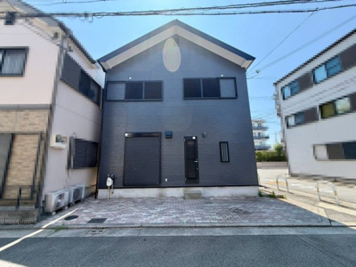 【外観】 | 松屋町１丁　中古一戸建 | 南海本線「七道」駅まで徒歩１４分・大阪メトロ四ツ橋線「住之江公園」駅まで徒歩約１９分！お出かけにも便利な立地です！