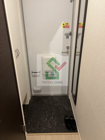 新座市栗原1丁目アパートの玄関