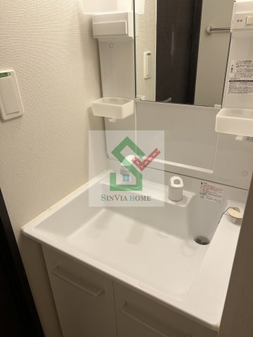 新座市栗原1丁目アパートの独立洗面台