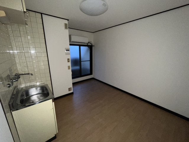 サンシティの洋室