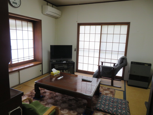 藤岡市三本木　中古399の内装