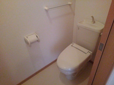 【トイレ】 | マン　ウンド　フラウ　Ａ | コンパクトで使いやすいトイレです