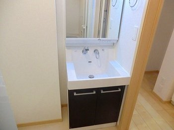 【洗面所】 | イッピータウン | スペースが確保できる洗面所です
